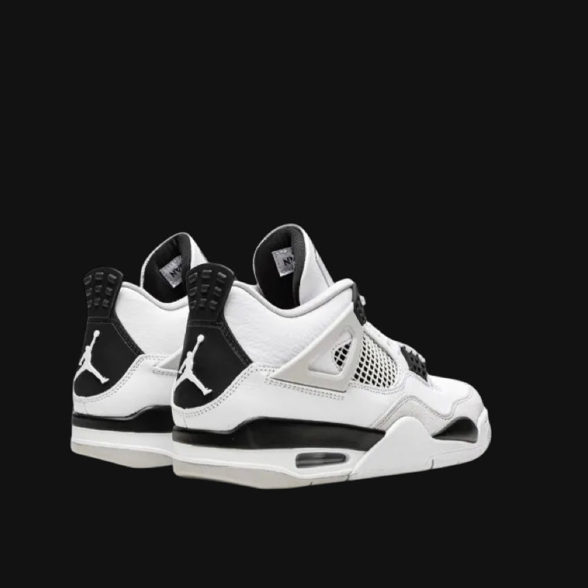 Jordan 4 Military black