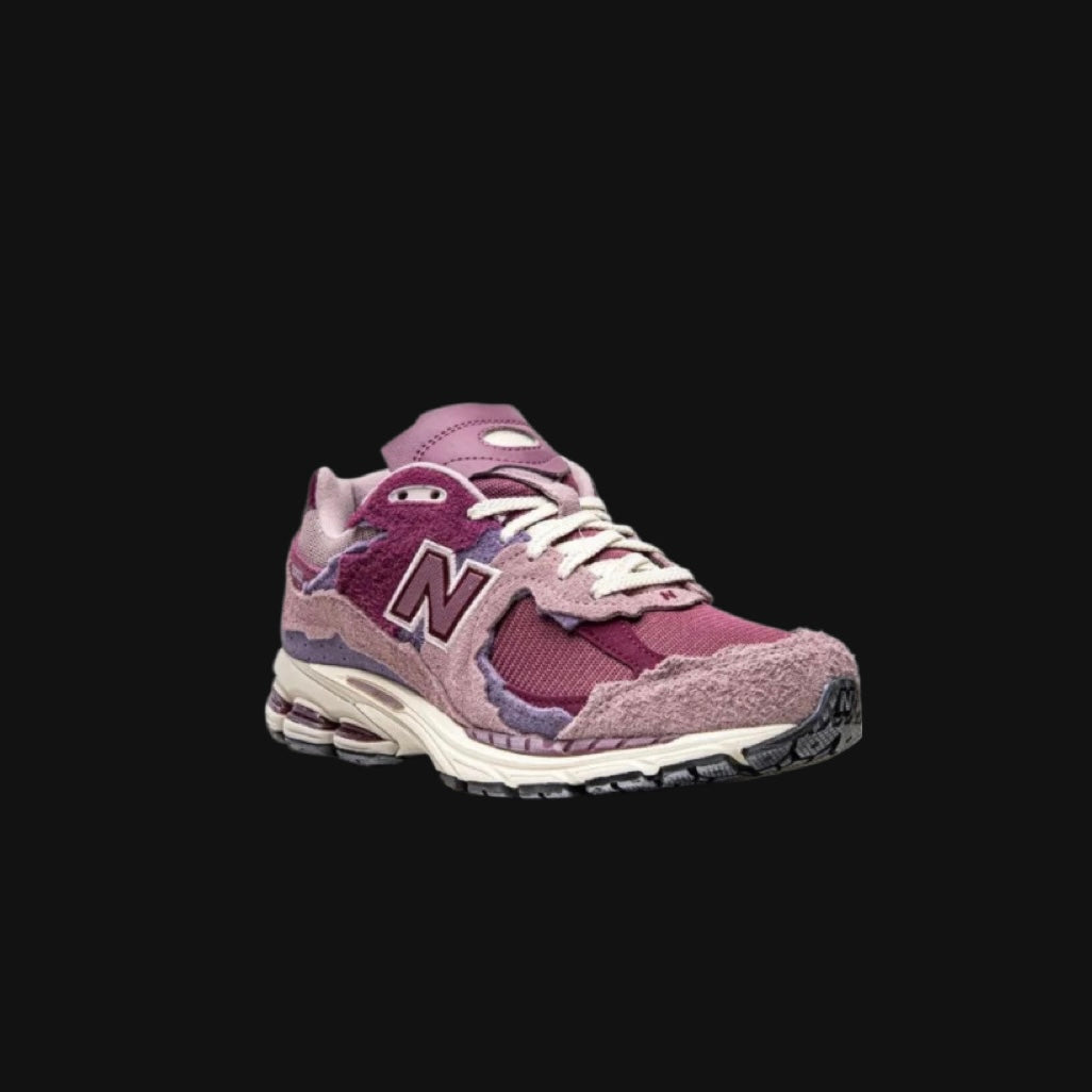 New Balance 2002R “Protection Pack” Pink